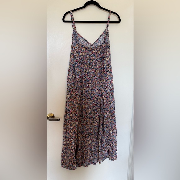 Old Navy Floral Print Adjustable Strap Cami Tiered Dress in Size 2X - Picture 7 of 10
